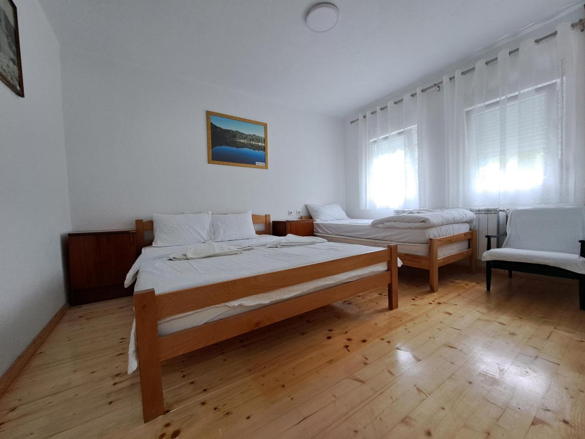 Rooms Lida & Friendly Home Plav Exterior foto